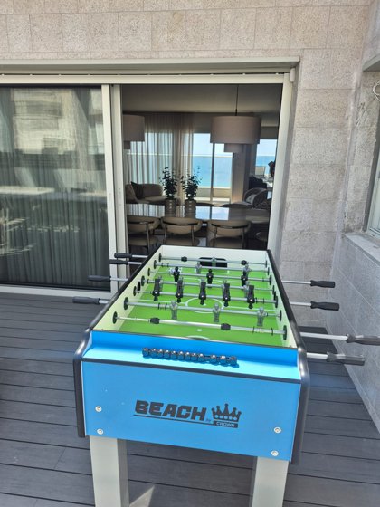  ����� ������ ��� CROWN BEACH + ���� 4 ����� ���� ??